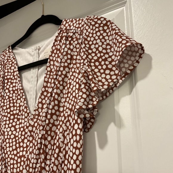 Brown and white polka dot, smocked maxi dress, short ruffle sleeve, v-neck - Picture 2 of 3